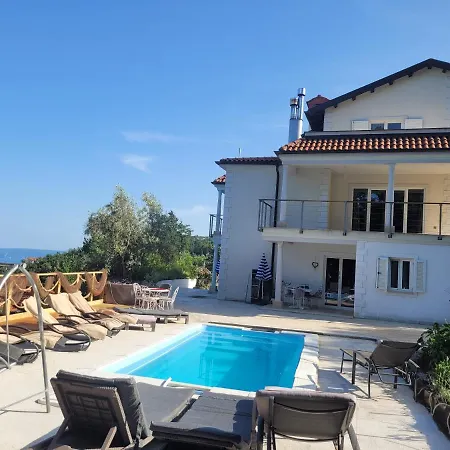 Ferienwohnung Mit Pool Kroatien Mit Meerblick Und Pool Lovran Exterior photo