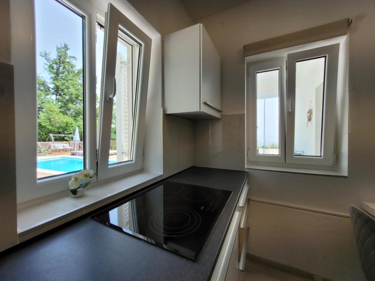 Mit Pool Kroatien Mit Meerblick Und Pool Apartment Lovran
