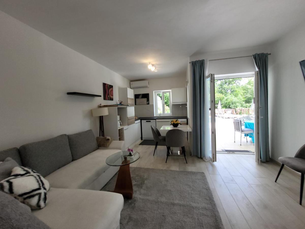 Mit Pool Kroatien Mit Meerblick Und Pool Apartment